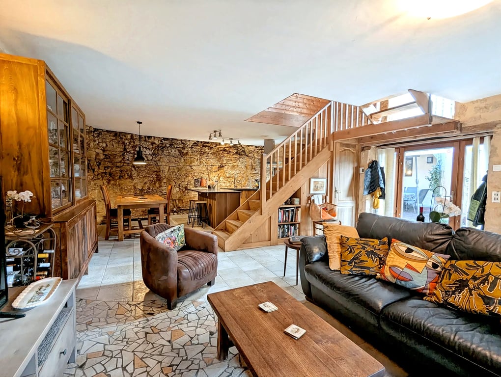 House in Gourdon - Image 3