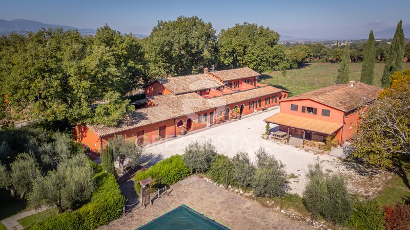 House in Cortaccione - view 1