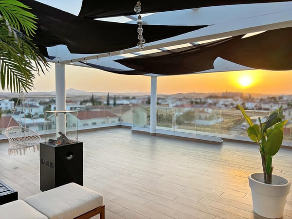 Penthouse in Aradippou - view 1