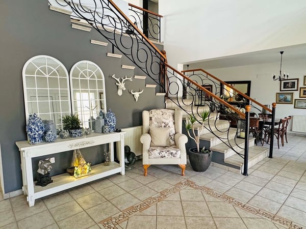 House in Ypsonas - view 1