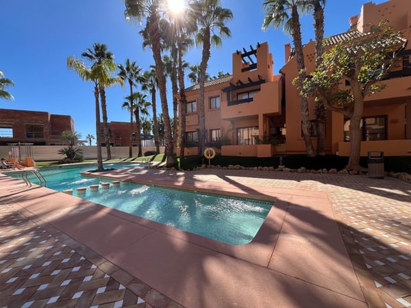 Apartment in Los Alcazares - view 1