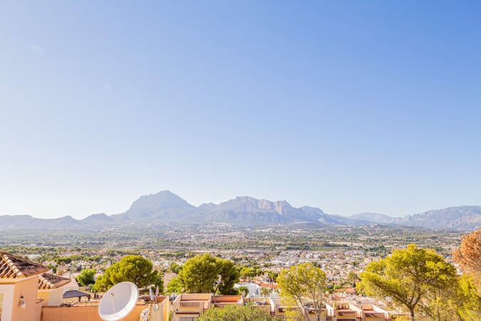 House in L'Albir - view 1