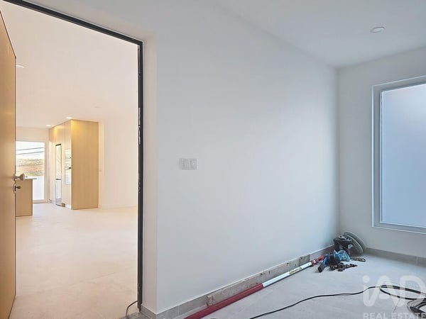 Apartment in Matacaes - view 1