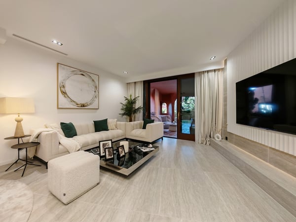 Apartment in Guadalmansa - view 1
