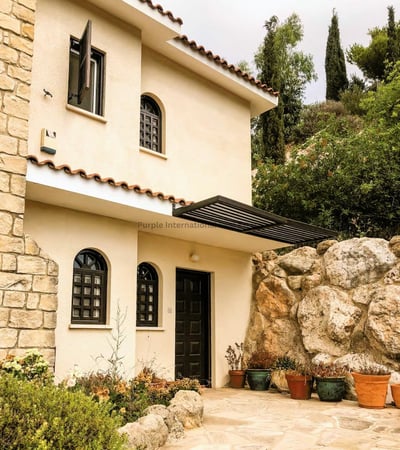 House in Tsada - view 1