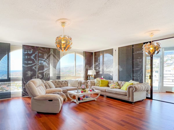 Villa in Fanabe - view 1