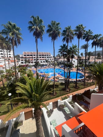 Apartment in Playa de las Americas - view 1