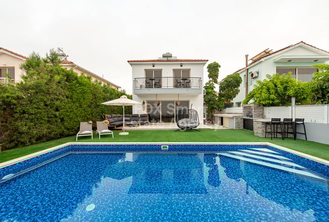 House in Mazotos - view 1