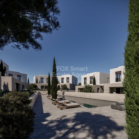 House in Kato Paphos - view 1