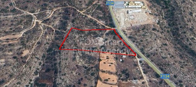 Land in Ayios Athanasios (quarter) - view 1