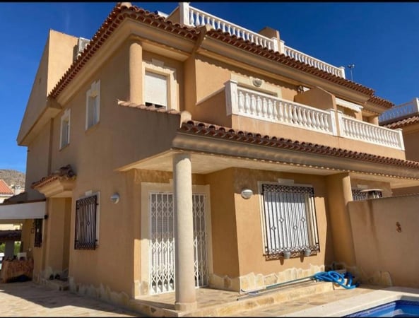 Villa in Bolnuevo - view 1