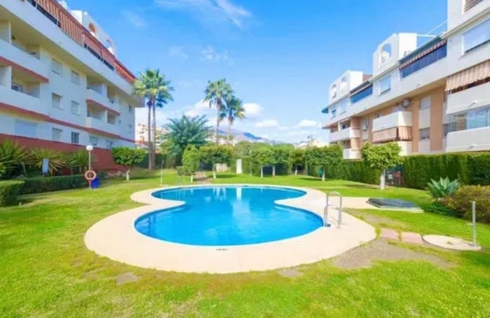 Apartment in Estepona - view 1