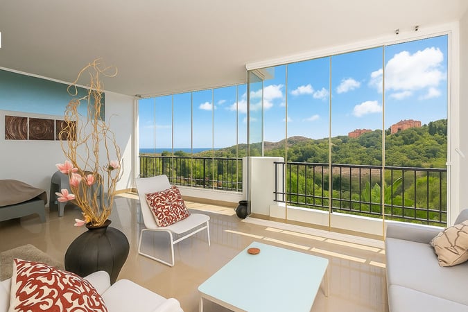 Apartment in Marbella Del Este - view 1