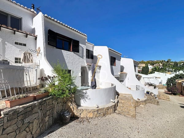 House in Benissa - view 1