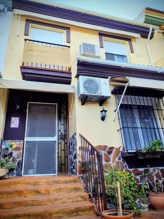 House in Alhaurin de la Torre - view 1