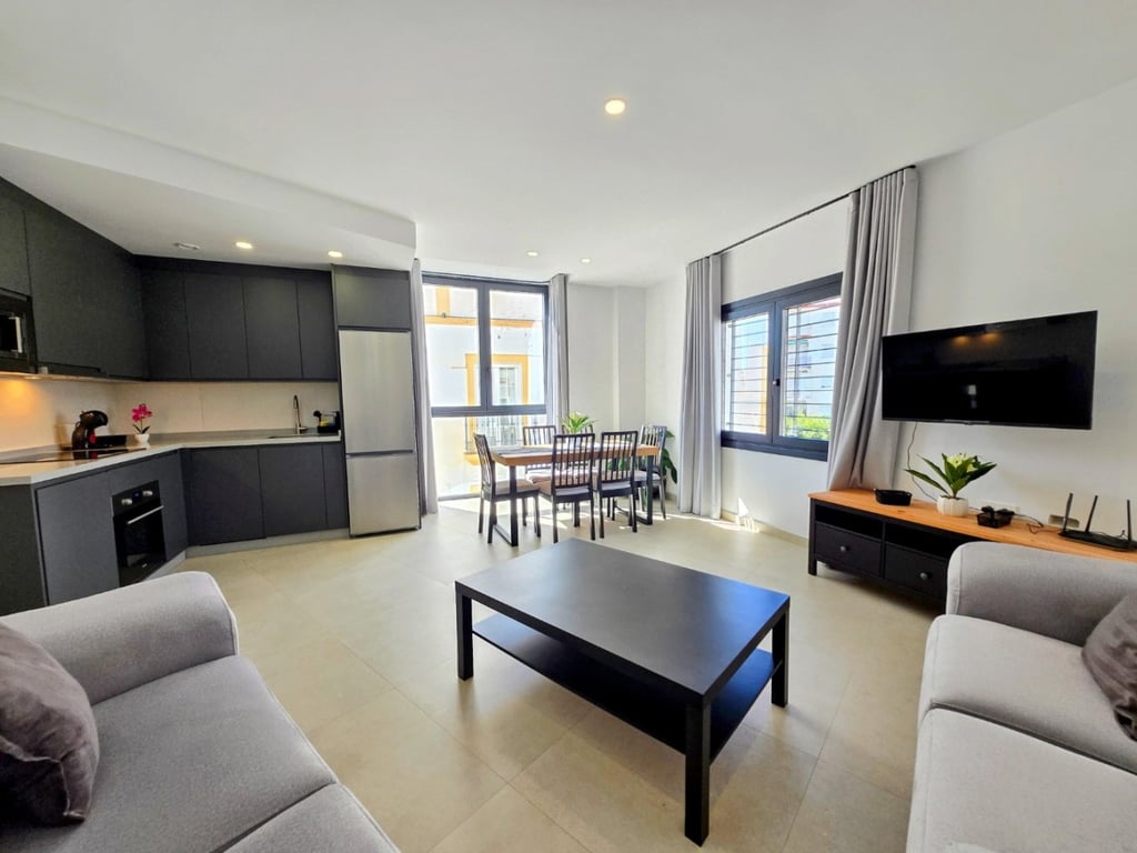 House in Nerja - Image 3