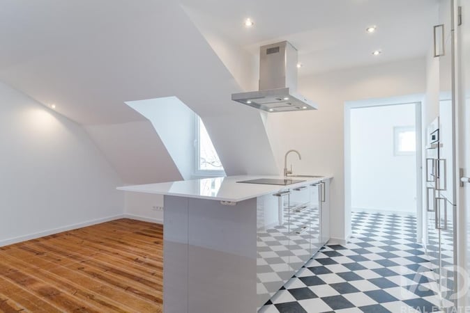 Apartment in Lisbon - view 1