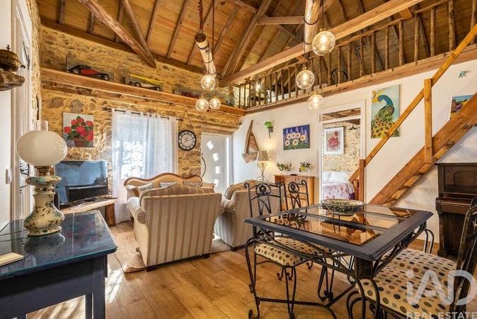 House in Cela - view 1