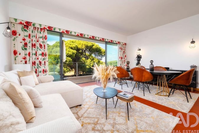 Apartment in Quarteira - view 1