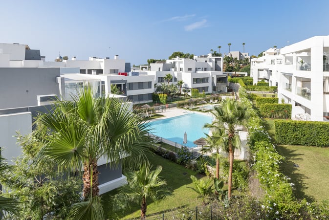 Penthouse in Estepona - view 1