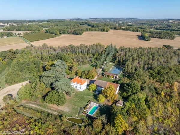 House in Issigeac - view 1