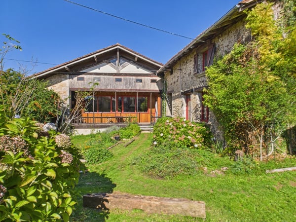 House in Maisonnais-sur-Tardoire - view 1