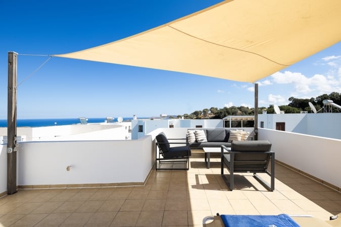 House in Adele - view 1