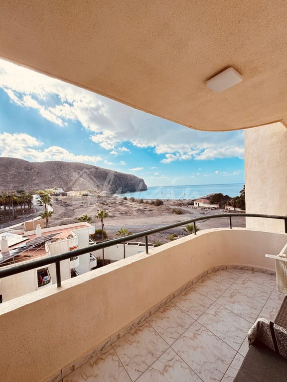 Apartment in Los Cristianos - Image 3