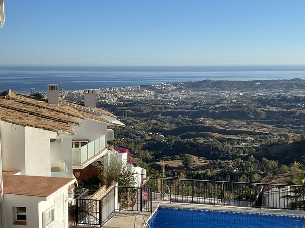Apartment in Mijas Costa - view 1