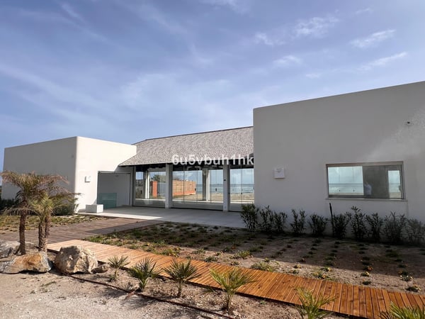 Apartment in Elviria - view 1