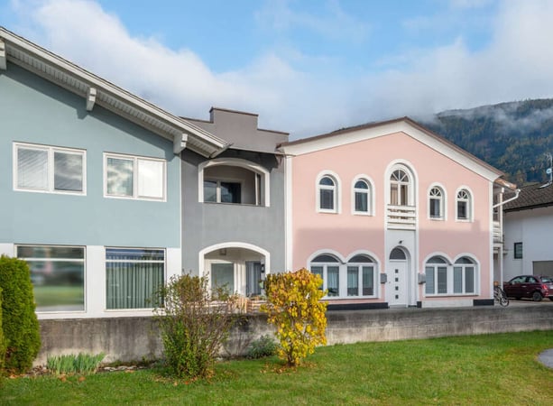 Villa in Palu - view 1