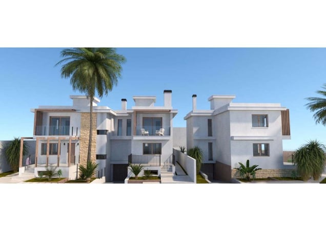 House in Los Alcazares - view 1