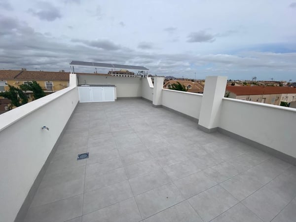 House in Torre del Rame - view 1