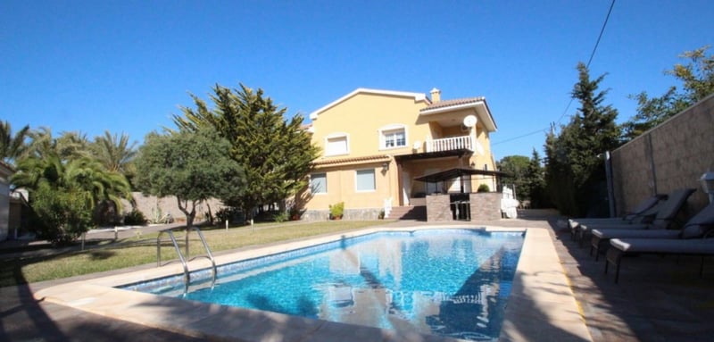 House in Dehesa de Campoamor - view 1