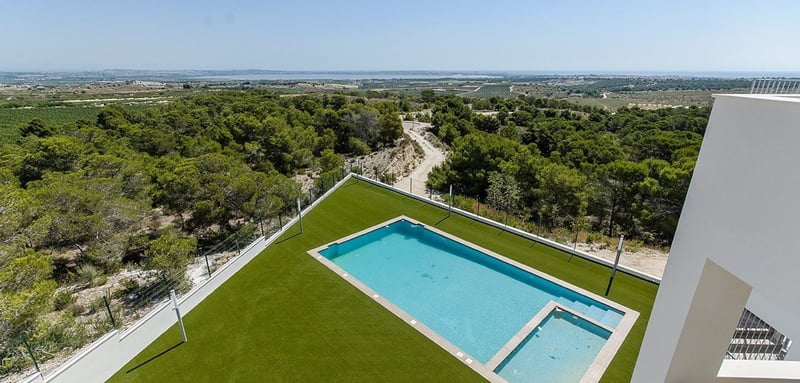 House in San Miguel de Salinas - view 1