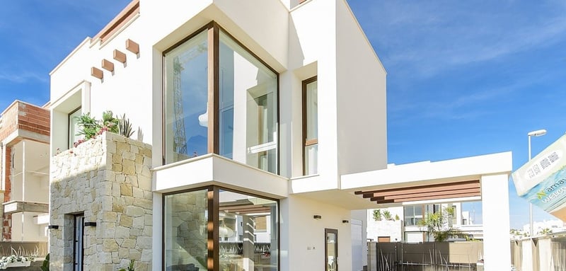 House in Los Montesinos - view 1