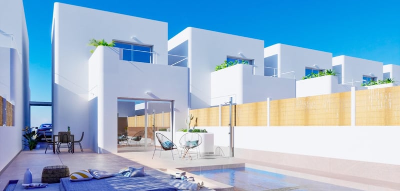 House in Los Alcazares - view 1