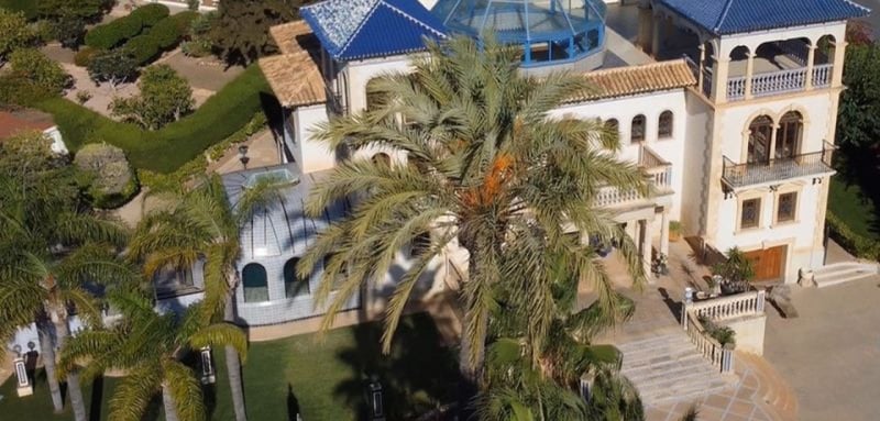 House in Villamartin - view 1