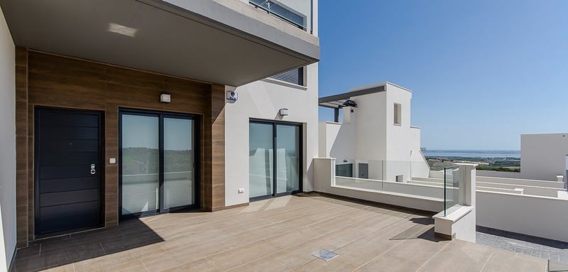 House in San Miguel de Salinas - view 1