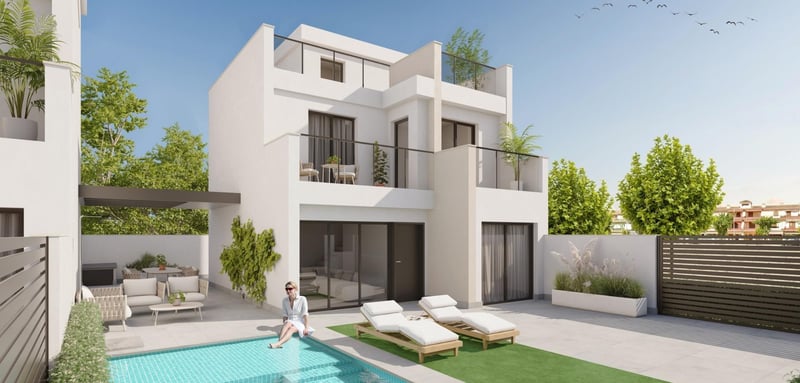 House in Los Alcazares - view 1