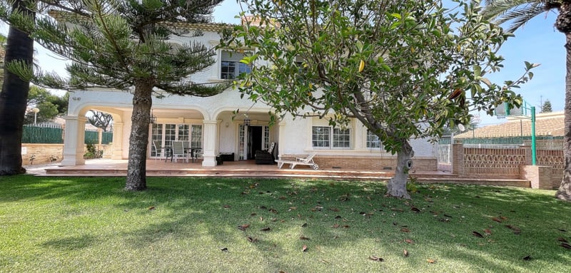 House in Cabo Roig - view 1