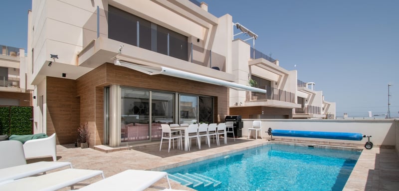 House in Dehesa de Campoamor - view 1