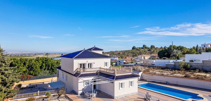 House in Algorfa - view 1