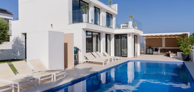 House in San Fulgencio - view 1