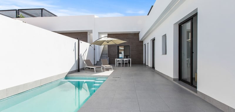 House in Lo Ferro - view 1