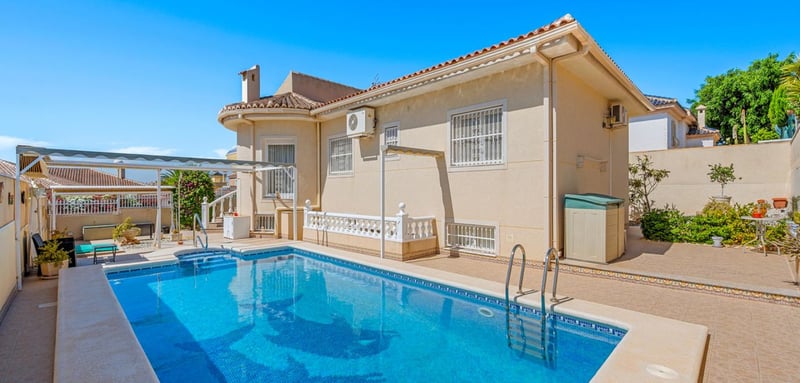 House in Benijofar - view 1