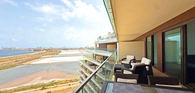 Apartment in Cala Reona - view 1
