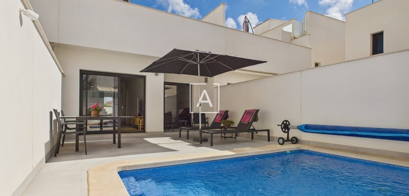 House in Pilar de la Horadada - view 1