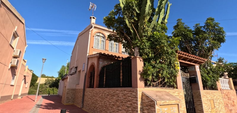 House in Torrevieja - view 1