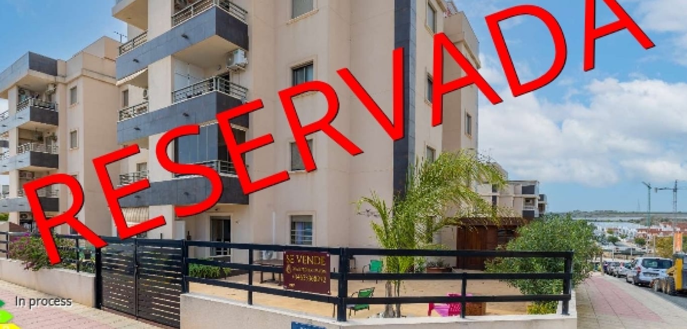 Apartment in San Miguel de Salinas